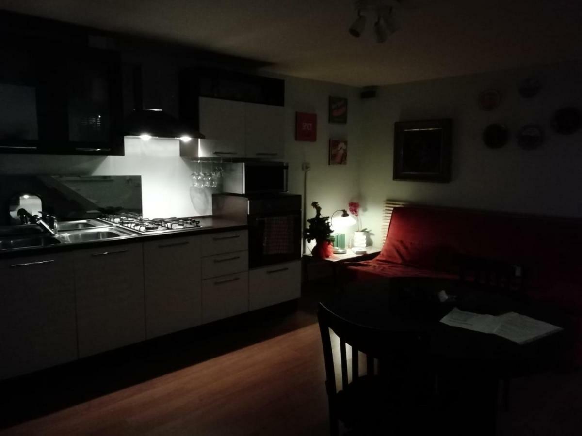 Apartamento La Casa Di Marcello Torre Annunziata Exterior foto